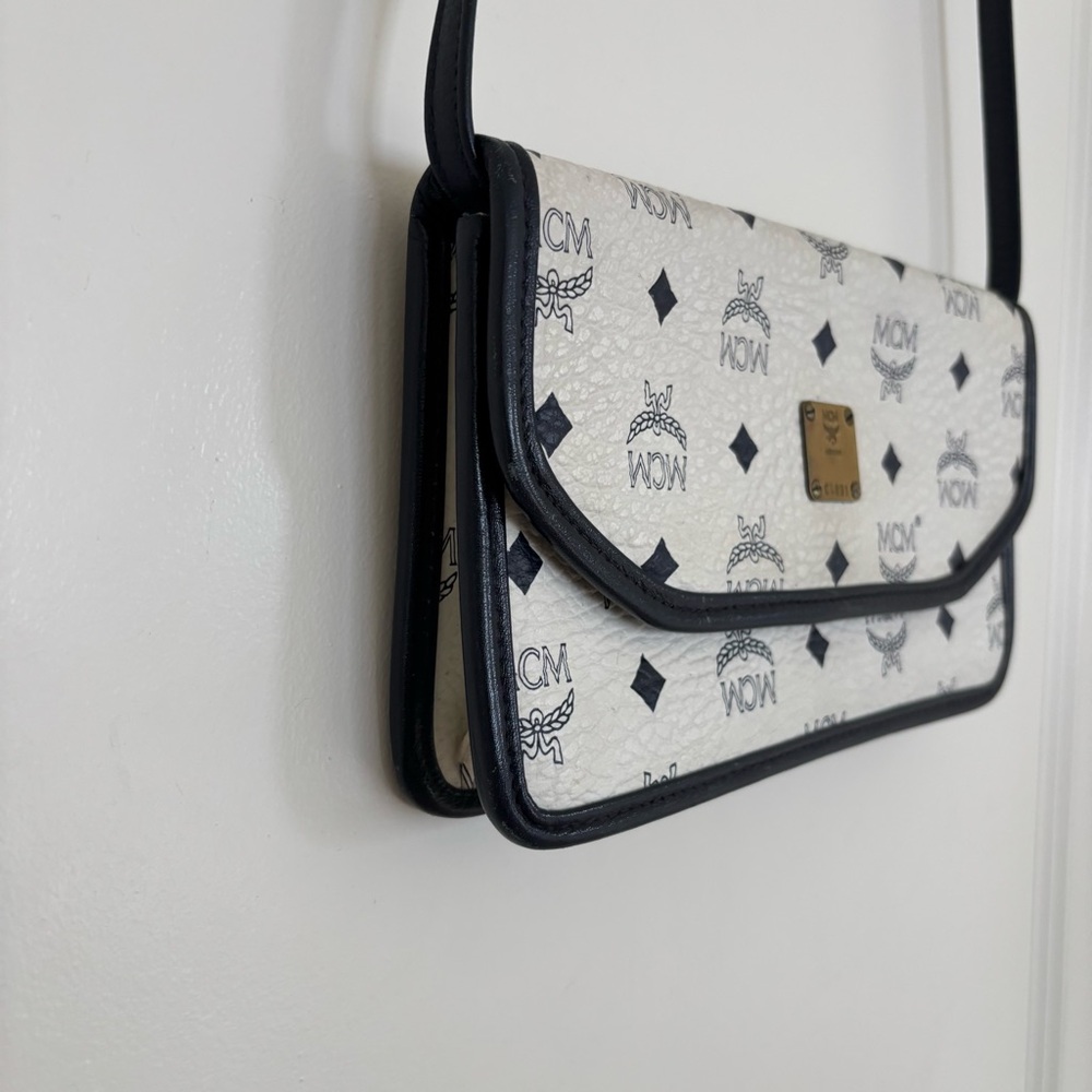 Authentic MCM Visetos Black and White Crossbody Bag- handmade in Germany - Picture 4 of 10